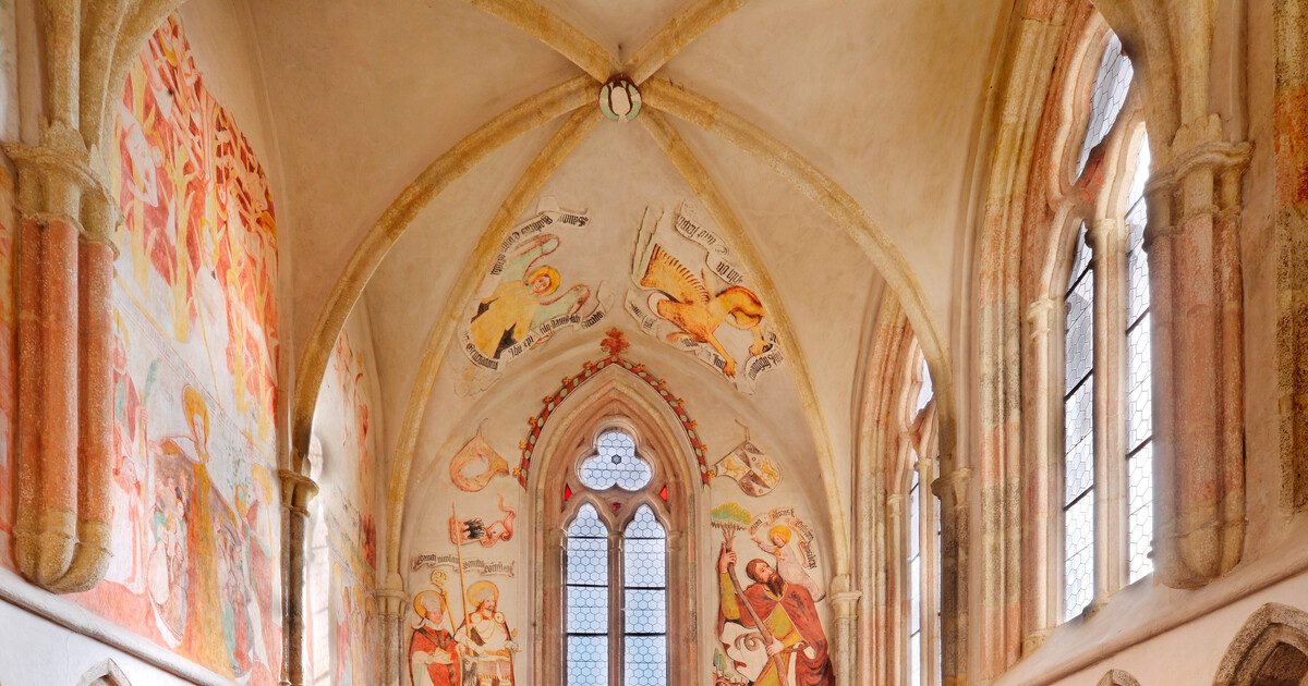 Státní hrad Zvíkov – foto 1
